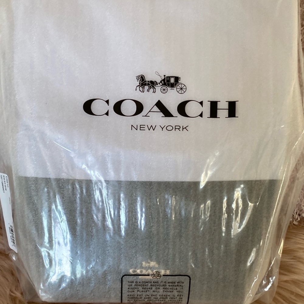 NWT Coach Brown Shoulder Bag with Timeless Elegance - Picture 9 of 9